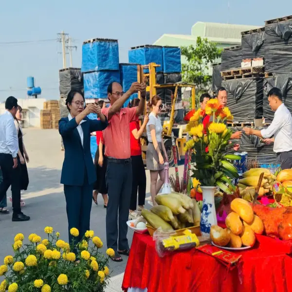 Công Ty Ong Vàng Khai Xuân Như Ý - Sẵn Sàng Phục Vụ
