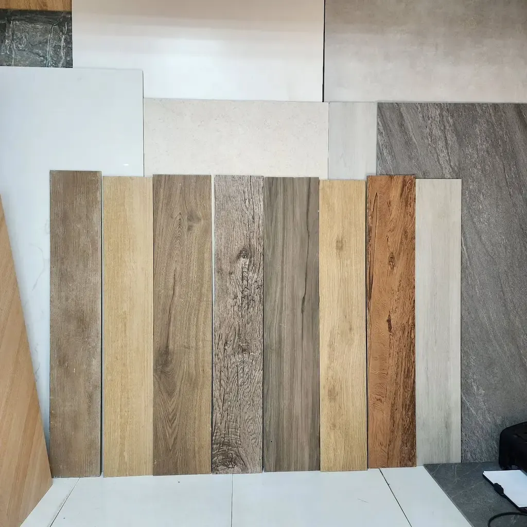 Các Mẫu gạch ốp lát giả gỗ