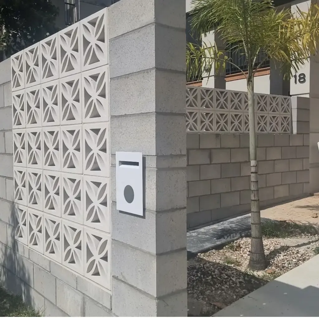 Gạch thông gió Secoin làm tường rào