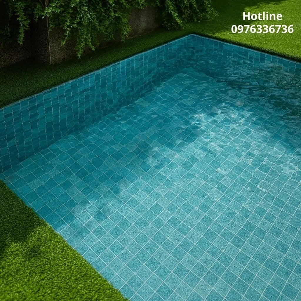 Gạch Mosaic ốp hồ bơi