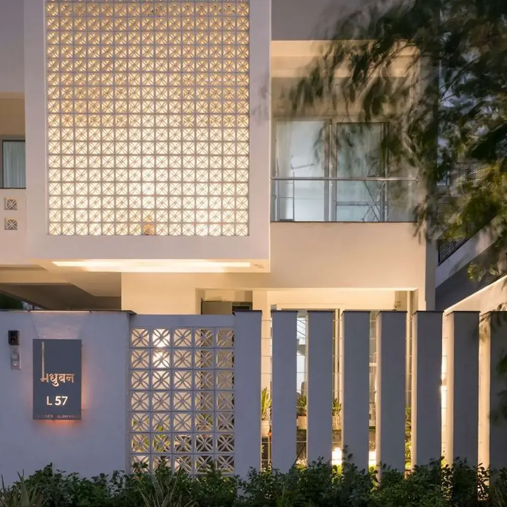 Mẫu gạch thông gió về đêm